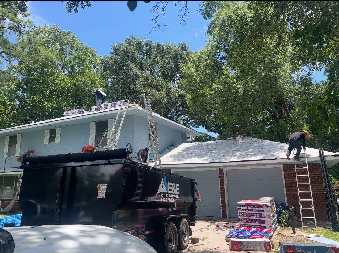 Project Expert Roof Installation in Baytown Texas image