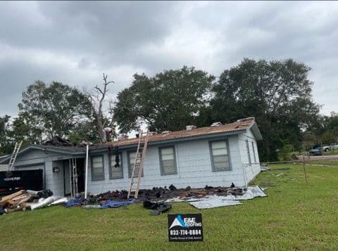 Gallery photos for Professional Roof Replacement in Baytown TX: Image #3