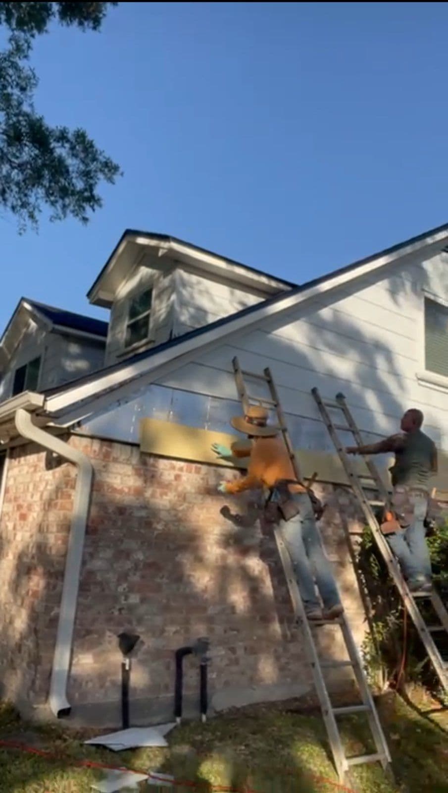 Gallery photos for Preparing Your Home for Winter with Expert Siding Installation: Image #1